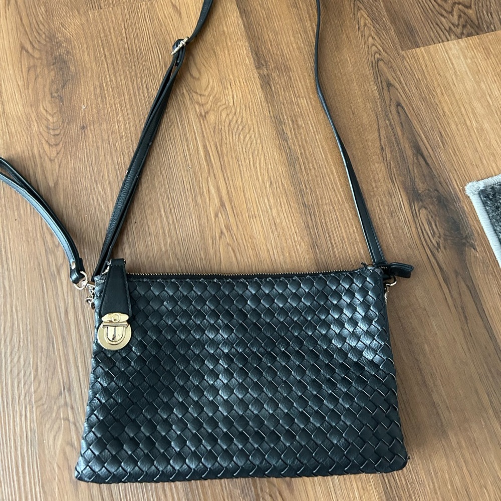 Elegant Black Woven Crossbody Bag